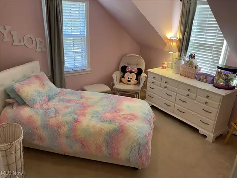 Bedroom - 141 N Cadillac Dr, Boardman, OH 44512 photo 2 of 18