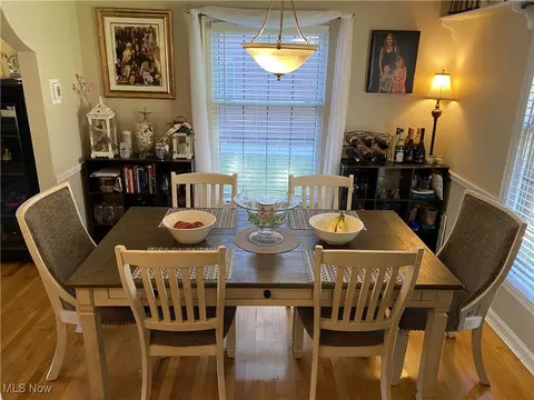 Dining - 141 N Cadillac Dr, Boardman, OH 44512 photo 2 of 3
