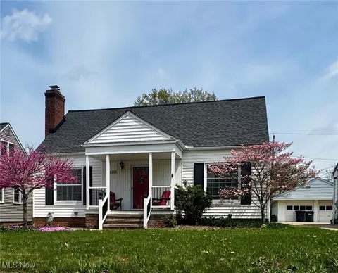16346 Barriemore Ave, Middleburg Heights, OH 44130