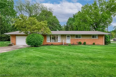 3133 Coy Dr, Fairlawn, OH 44333