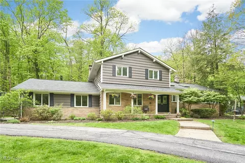 Exterior - 5680 Ledgebrook Ln, Solon, OH 44139 photo 6 of 6