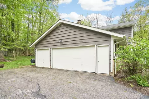 Other - 5680 Ledgebrook Ln, Solon, OH 44139 photo 5 of 8