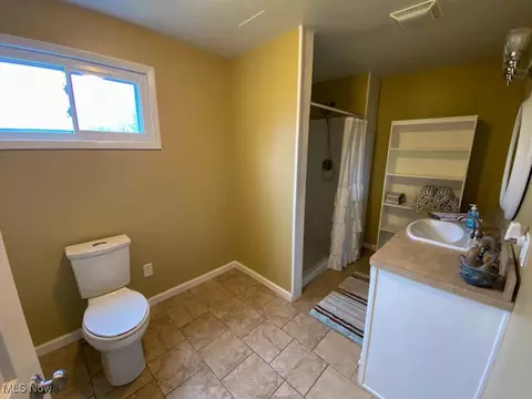 751 Garrison Rd, Ashtabula, OH 44004 photo 12