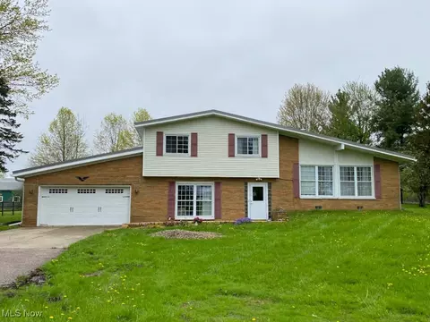 751 Garrison Rd, Ashtabula, OH 44004