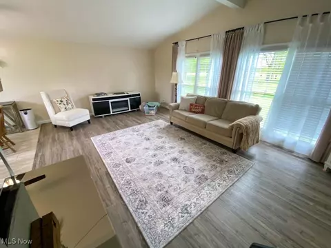 751 Garrison Rd, Ashtabula, OH 44004 photo 2