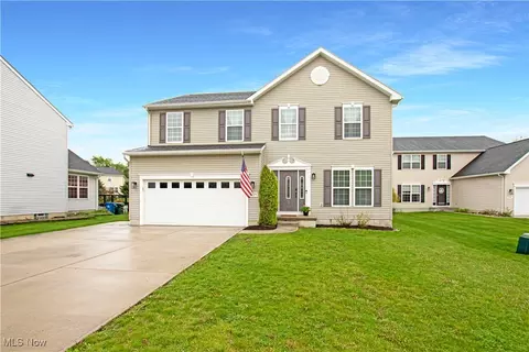 Exterior - 39075 Caistor Dr, Avon, OH 44011 photo 3 of 3