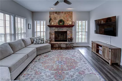 Living - 39075 Caistor Dr, Avon, OH 44011 photo 1 of 3