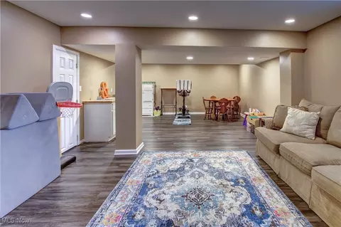 Other - 39075 Caistor Dr, Avon, OH 44011 photo 4 of 10