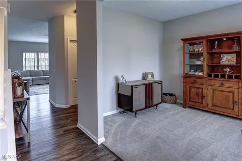Entry Way - 39075 Caistor Dr, Avon, OH 44011 photo 1 of 4