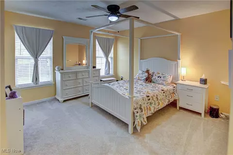 Bedroom - 39075 Caistor Dr, Avon, OH 44011 photo 8 of 13