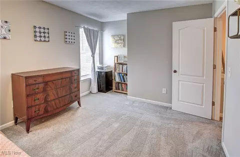 Bedroom - 39075 Caistor Dr, Avon, OH 44011 photo 7 of 13