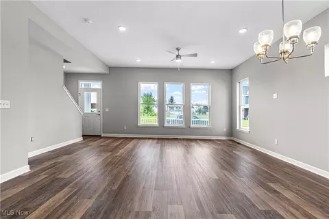 360 Bascule Dr, Lorain, OH 44052 photo 16