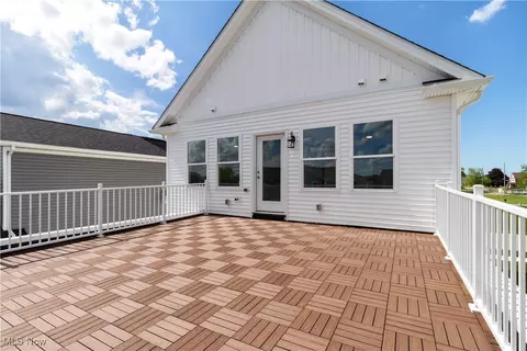 360 Bascule Dr, Lorain, OH 44052 photo 32