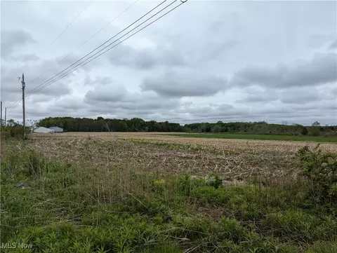 5922 Hall Rd, Dorset, OH 44003 photo 5