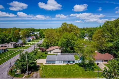 1650 Abbe Rd S, Elyria, OH 44035 photo 5