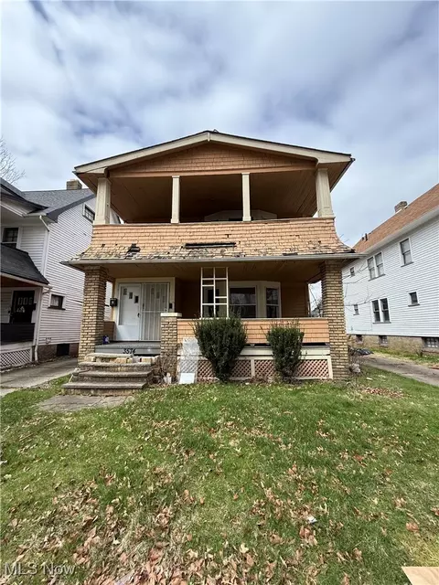 3574 E 151st St, Cleveland, OH 44120