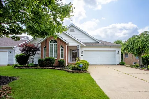 4660 Deer Creek Dr, Wooster, OH 44691