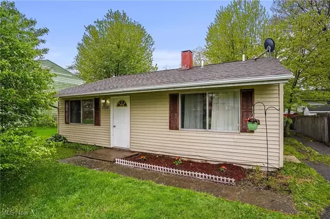 1498 Deermont Ave, Madison, OH 44057