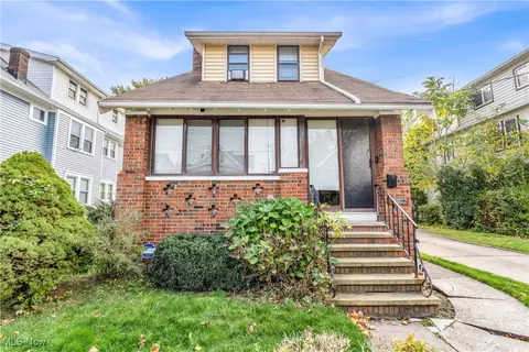 15902 Parkgrove Ave, Cleveland, OH 44110