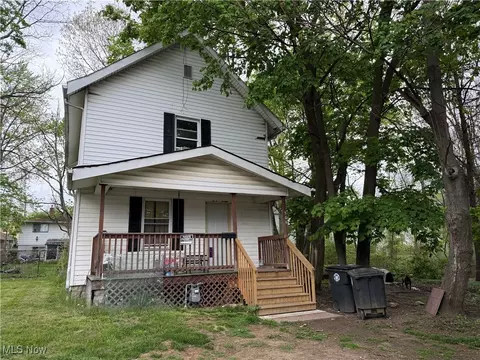 506 Talbot Ave, Akron, OH 44306