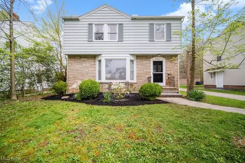 3843 Bendemeer Rd, Cleveland Heights, OH 44118