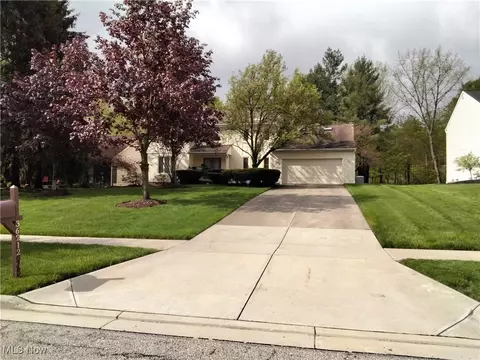 36212 Derby Downs Dr, Solon, OH 44139 photo 4