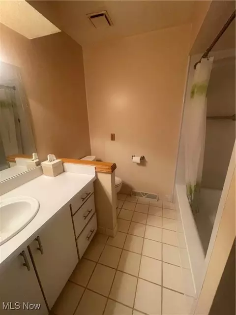 36212 Derby Downs Dr, Solon, OH 44139 photo 25