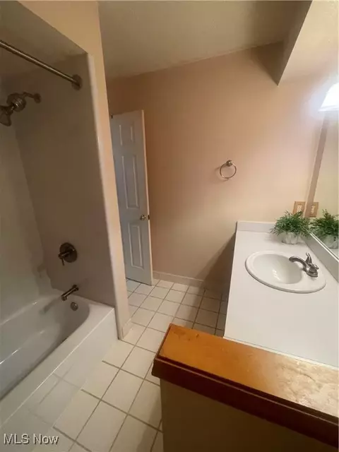36212 Derby Downs Dr, Solon, OH 44139 photo 26
