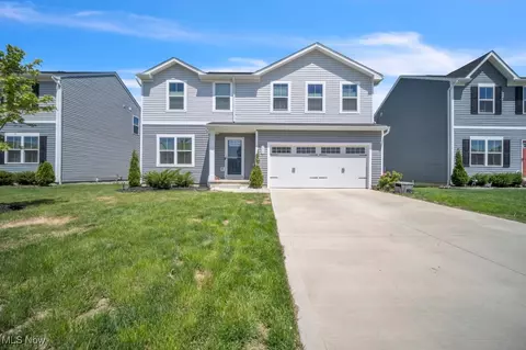 159 Wildflower Dr, Elyria, OH 44035 photo 3