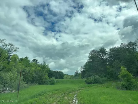 212 Rost Rd, Walker, WV 26180