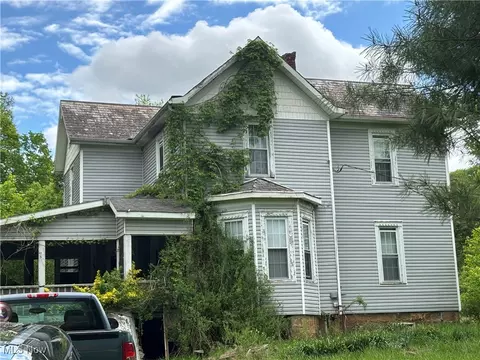 Exterior - 212 Rost Rd, Walker, WV 26180 photo 7 of 8