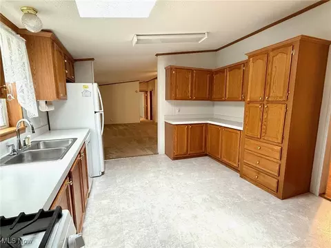 1060 Warren Chapel Rd, Fleming, OH 45729 photo 8