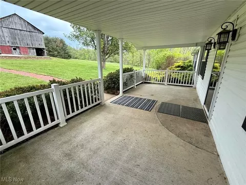 1060 Warren Chapel Rd, Fleming, OH 45729 photo 2
