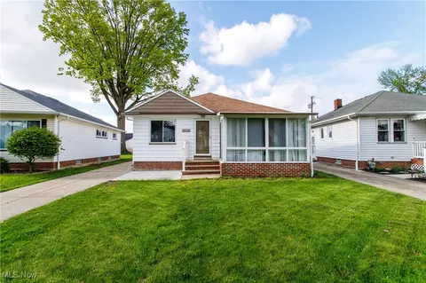 31827 Glenhurst Rd, Willowick, OH 44095
