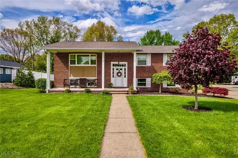 7155 Hoverland St NW, Massillon, OH 44646