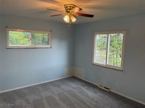 Bedroom - 712 Freedom Ave, Akron, OH 44310 photo 3 of 3