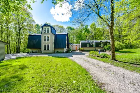 12530 Nelson Parkman Rd, Garrettsville, OH 44231