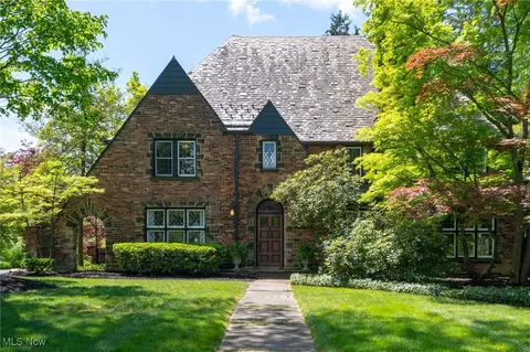 14620 Shaker Blvd, Shaker Heights, OH 44120