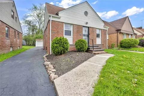 4110 Ellison Rd, South Euclid, OH 44121