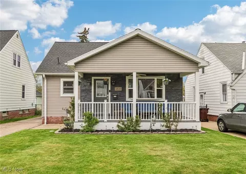 5610 Charles Ave, Parma, OH 44129