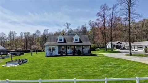 1922 County Road 200, Dundee, OH 44624