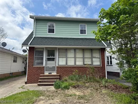 1550 E 172nd St, Cleveland, OH 44110