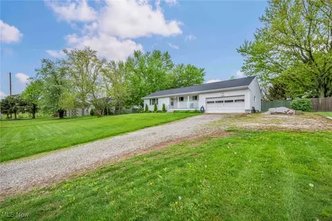 2025 W River Rd, Elyria, OH 44035 photo 2