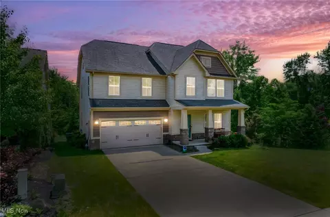 2674 Hunters Rdg, Twinsburg, OH 44087