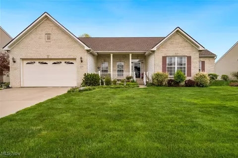 6165 Granite Ln, North Ridgeville, OH 44039