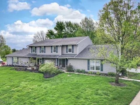 4913 Independence Cir #C, Stow, OH 44224