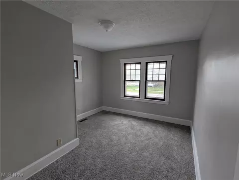 Bedroom - 906 Middle Ave, Elyria, OH 44035 photo 1 of 6