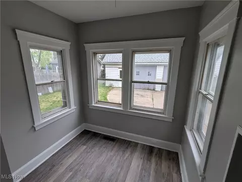 Entry Way - 906 Middle Ave, Elyria, OH 44035 photo 2 of 2