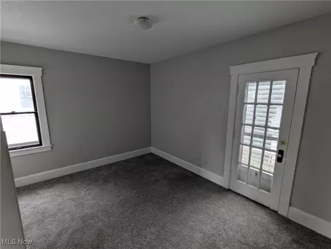 Bedroom - 906 Middle Ave, Elyria, OH 44035 photo 5 of 6