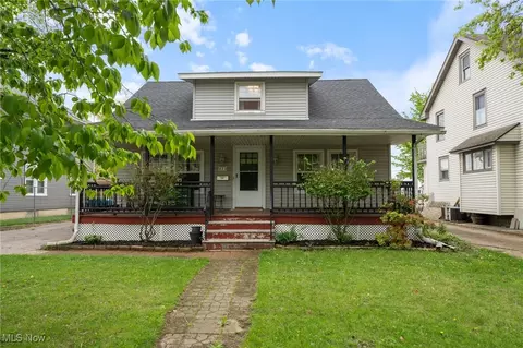 231 Delaware Ave, Lorain, OH 44052 photo 1